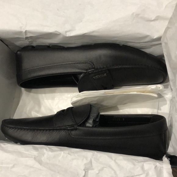 Prada Saffiano Leather Driver - Picture 4 of 5